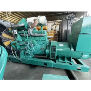 Used 440 Kw Diesel Generator Set 1500RPM Speed 230V 24V DC Electric Start Silent Diesel Generator